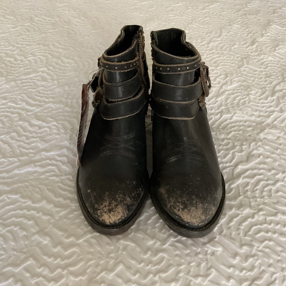 Corral Ankle Boots 7 Black NWT - Picture 3 of 5